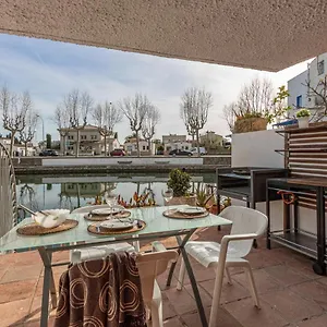  Hébergement de vacances Goldhome - Port Petit - Casa 4 Habitaciones, Amarre, Wifi, Aire Acondicionado